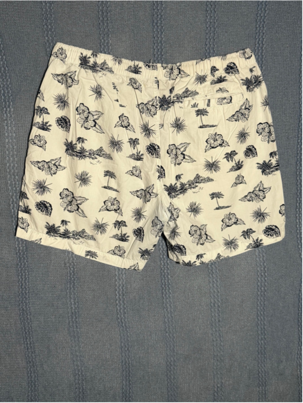 Men's Oxford Blue Swim Trunks XXL Beige Black Tropical Print - Picture 4 of 11